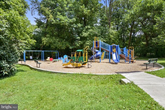 7918 LONG BRANCH PKWY, Takoma Park, MD 20912