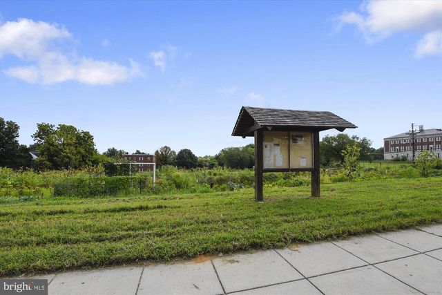 7918 LONG BRANCH PKWY, Takoma Park, MD 20912