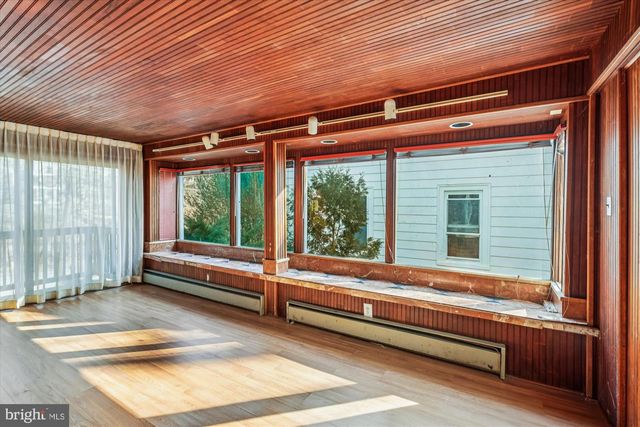 7918 LONG BRANCH PKWY, Takoma Park, MD 20912