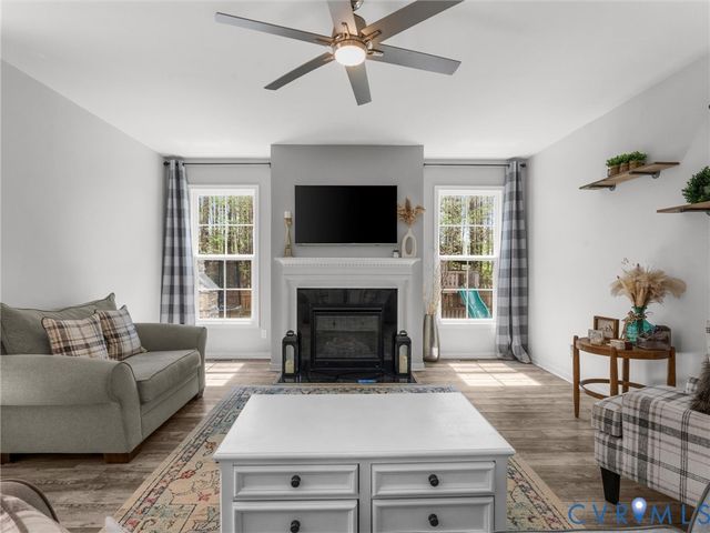 17007 Glensford Dr, Chesterfield, VA 23120