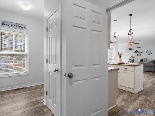 17007 Glensford Dr, Chesterfield, VA 23120