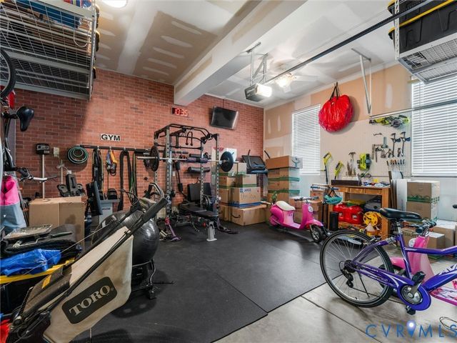 17007 Glensford Dr, Chesterfield, VA 23120