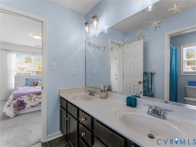 17007 Glensford Dr, Chesterfield, VA 23120