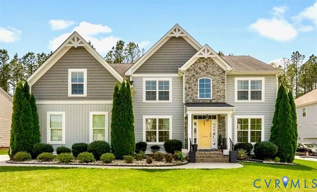 17007 Glensford Dr, Chesterfield, VA 23120