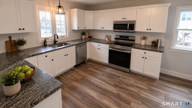14 Wheeler Street, Waterbury, CT 06704