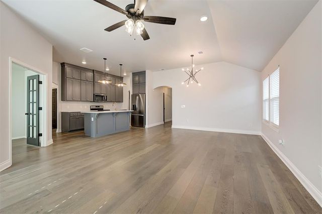 12608 NW 4th Street, Yukon, OK 73099