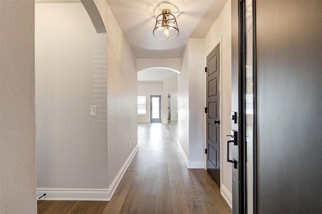 12608 NW 4th Street, Yukon, OK 73099