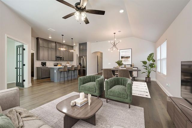 12608 NW 4th Street, Yukon, OK 73099