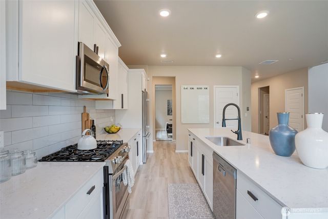 26908 199th Avenue SE, Covington, WA 98042