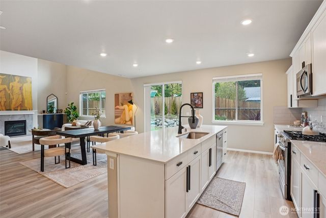 26908 199th Avenue SE, Covington, WA 98042