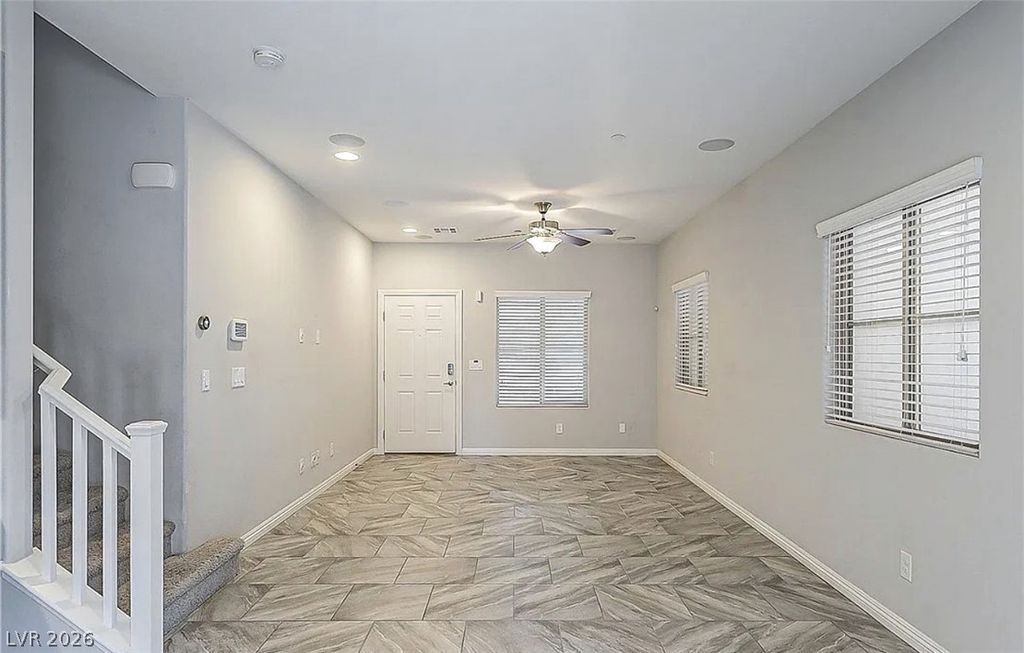 1071 Fish Pond Avenue, Henderson, NV 89014 — photo 2