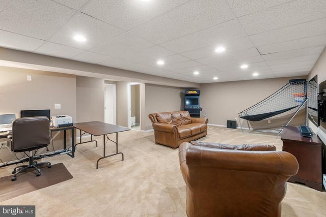 820 MOUNT ROSE RD, Chester Springs, PA 19425
