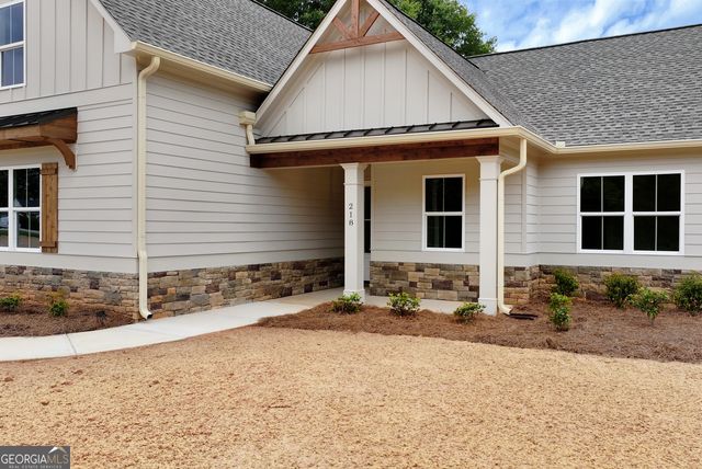 218 Clay Street, Maysville, GA 30558