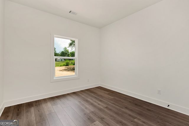 218 Clay Street, Maysville, GA 30558