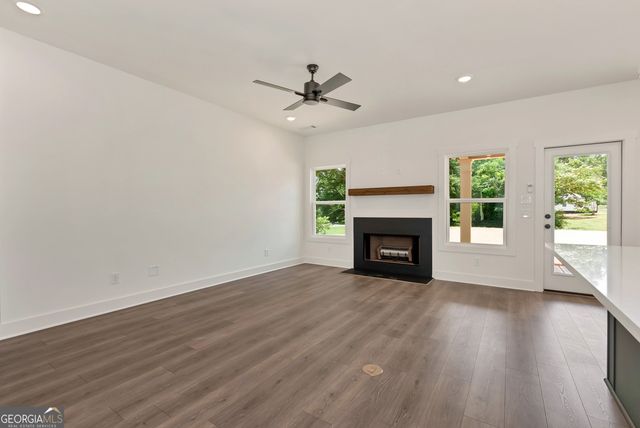 218 Clay Street, Maysville, GA 30558