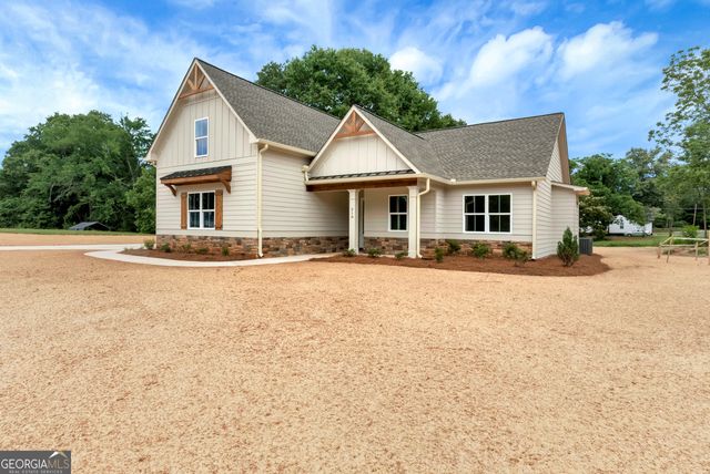 218 Clay Street, Maysville, GA 30558