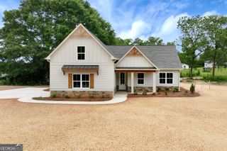 218 Clay Street, Maysville, GA 30558