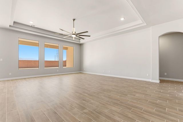 6914 Zachary Road NE, Rio Rancho, NM 87144