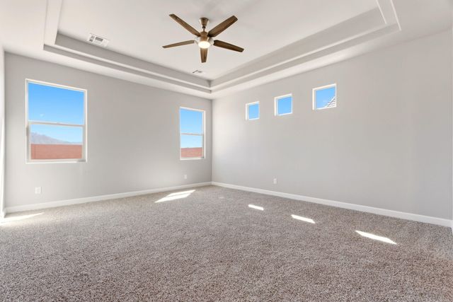 6914 Zachary Road NE, Rio Rancho, NM 87144