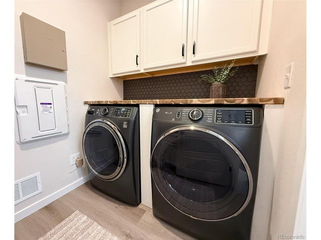 8484 Cokedale Dr, Littleton, CO 80125