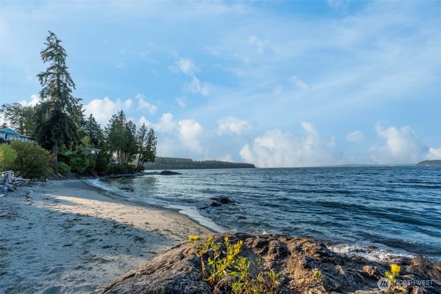 71 W Cedar, Port Ludlow, WA 98365
