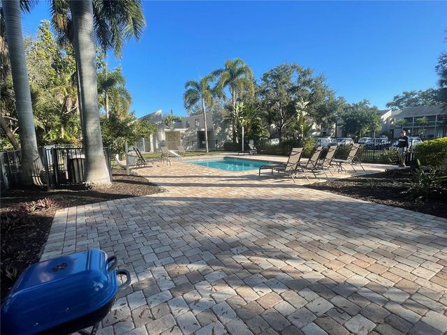 2224 BAHIA VISTA STREET E6, Sarasota, FL 34239