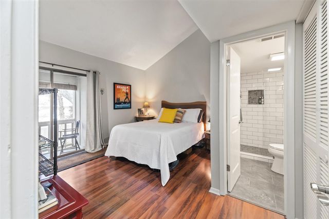 2224 BAHIA VISTA STREET E6, Sarasota, FL 34239