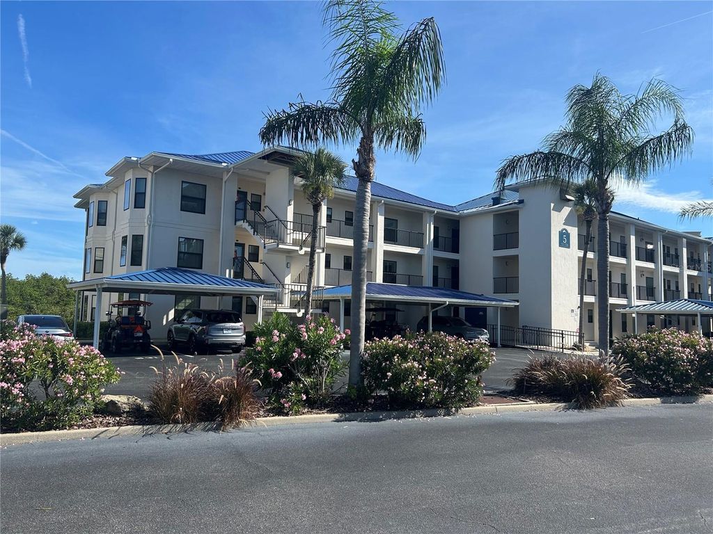 Image 9 of property listing at 2700 N PENINSULA AVENUE 511, New Smyrna Beach, FL 32169
