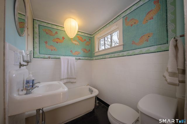 95 Fair Street, Guilford, CT 06437