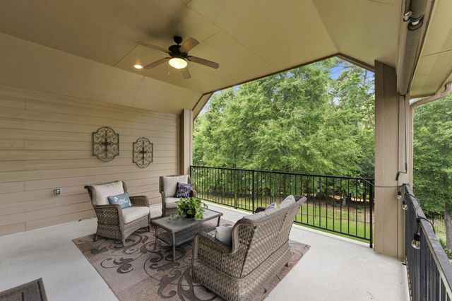 2097 Graystone Hills Drive, Conroe, TX 77304
