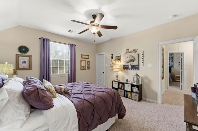 2097 Graystone Hills Drive, Conroe, TX 77304