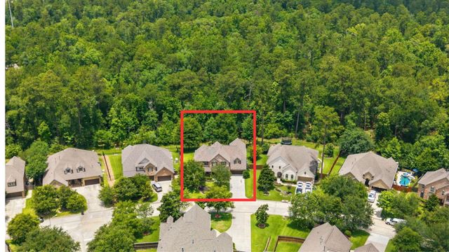 2097 Graystone Hills Drive, Conroe, TX 77304