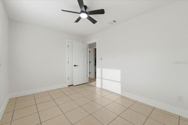 10930 N ASTER AVENUE, Tampa, FL 33612