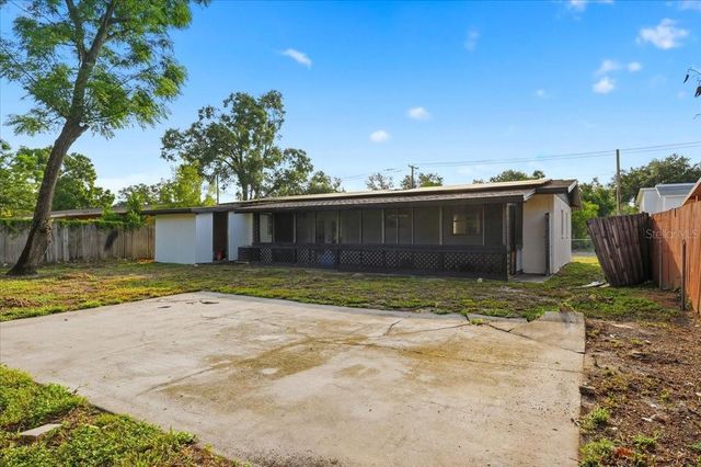 10930 N ASTER AVENUE, Tampa, FL 33612