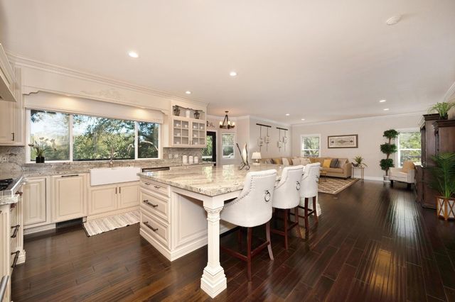 220 State Highway 16, Plymouth, CA 95669