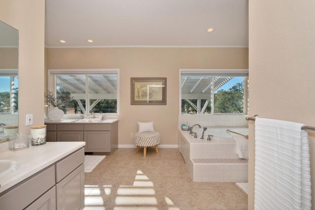 220 State Highway 16, Plymouth, CA 95669