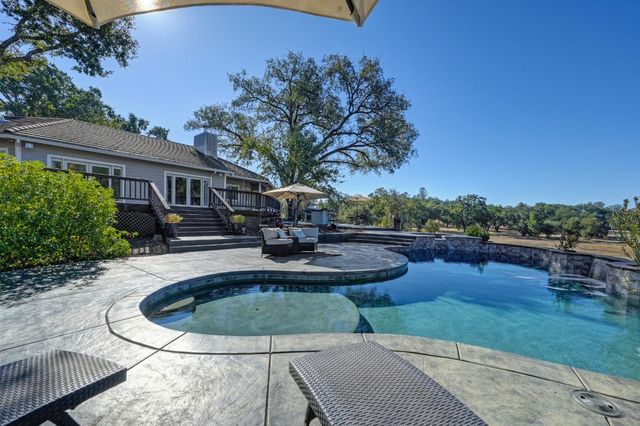 220 State Highway 16, Plymouth, CA 95669