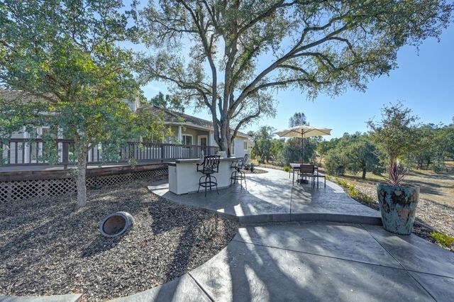 220 State Highway 16, Plymouth, CA 95669