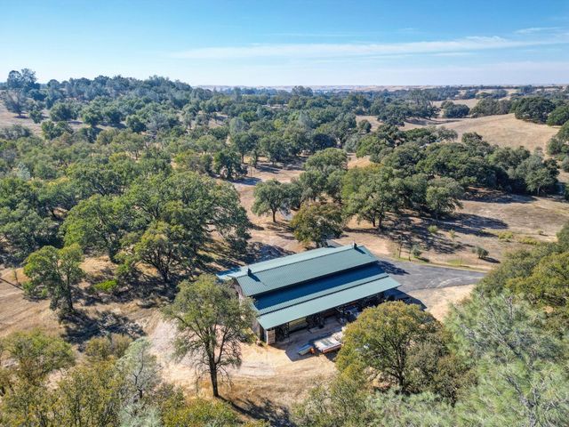 220 State Highway 16, Plymouth, CA 95669