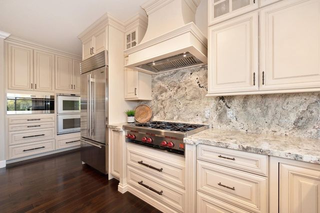 220 State Highway 16, Plymouth, CA 95669