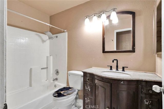 14181 Hillsborough Dr Drive, Victorville, CA 92392