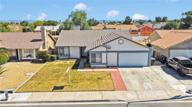 14181 Hillsborough Dr Drive, Victorville, CA 92392