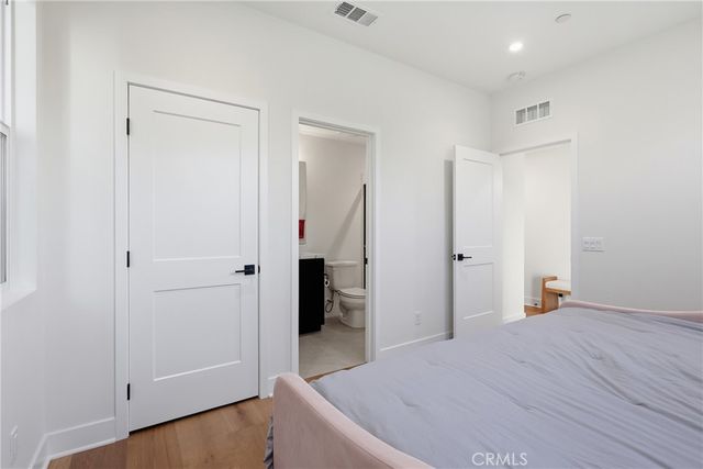 133 Jessup, Tustin, CA 92780