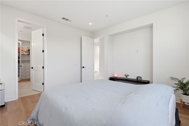 133 Jessup, Tustin, CA 92780