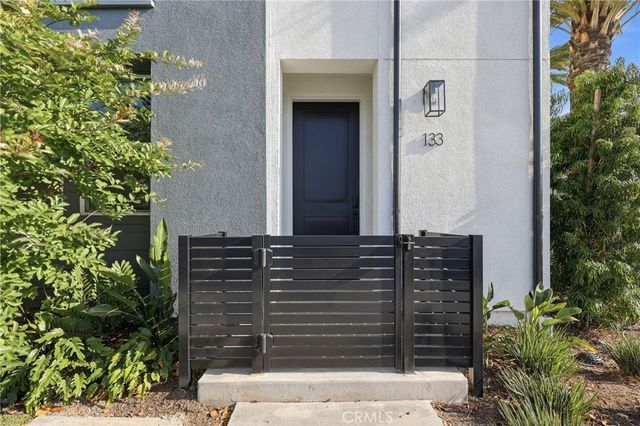 133 Jessup, Tustin, CA 92780