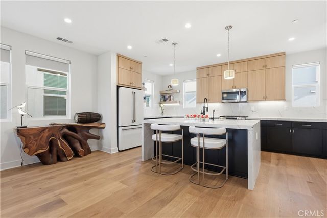 133 Jessup, Tustin, CA 92780