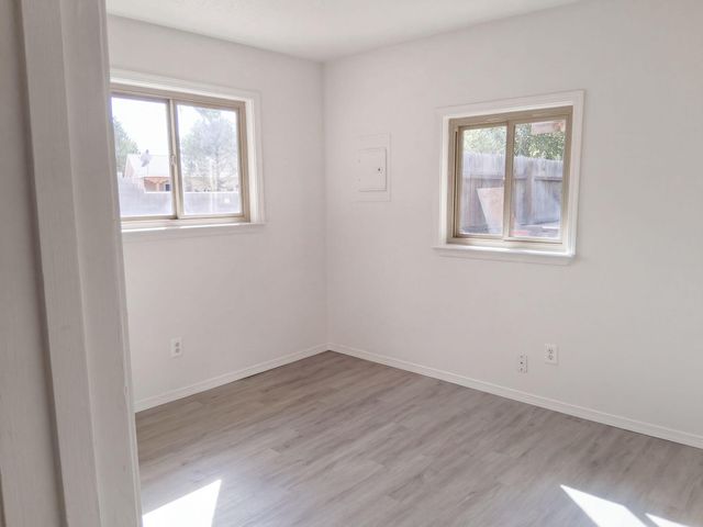 1817 Corte Eduardo Street SW, Albuquerque, NM 87105