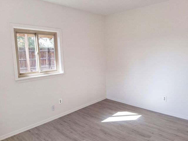 1817 Corte Eduardo Street SW, Albuquerque, NM 87105