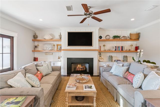 165 Harrington Lane, St Simons Island, GA 31522