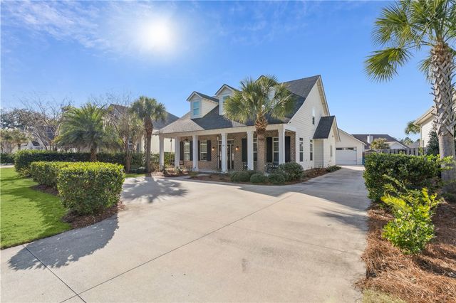 165 Harrington Lane, St Simons Island, GA 31522